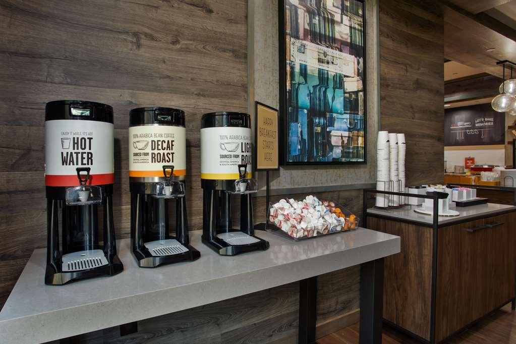 Hampton Inn And Suites Newark Airport Elizabeth Nhà hàng bức ảnh