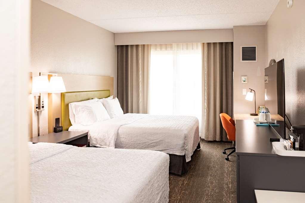 Hampton Inn And Suites Newark Airport Elizabeth Phòng bức ảnh