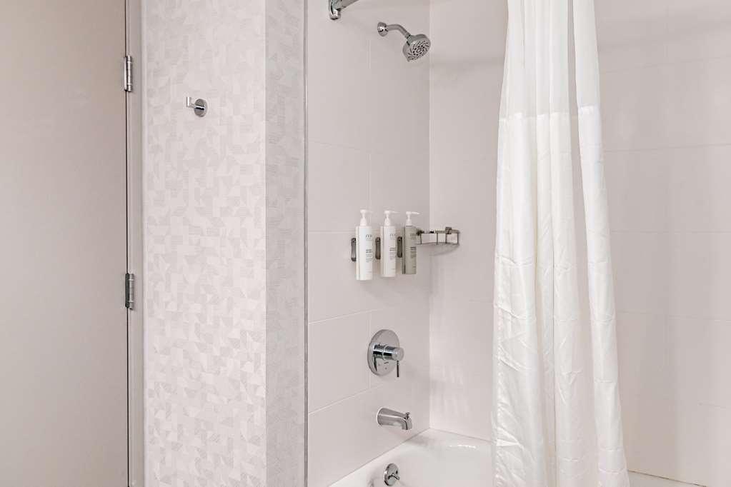 Hampton Inn And Suites Newark Airport Elizabeth Phòng bức ảnh
